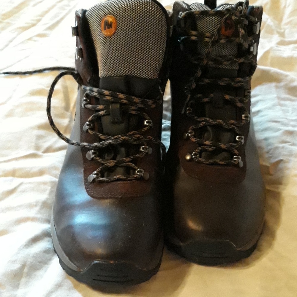 MERRELL Mens hiking boots
